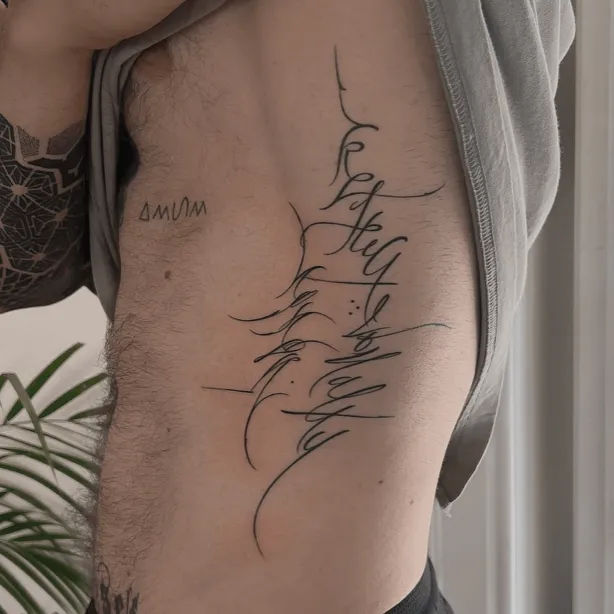 itchev_, guest artist at True Canvas Vienna – Floral / Botanical, Fineline / One Line / Tiny Tattoos / Lettering