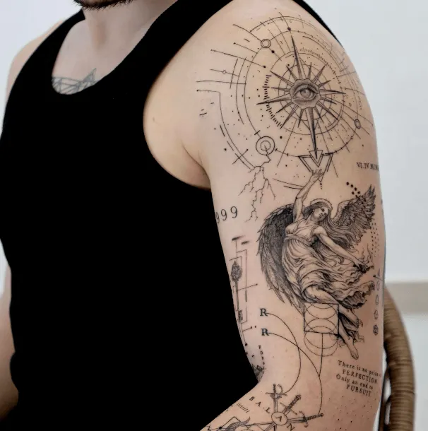 linesbyli_tattoo, guest artist at True Canvas Vienna – Realism – Black & Grey, Concept Art / Geometric