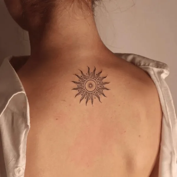 snezhka_ink, guest artist at True Canvas Vienna – Mandalas / Ornaments, Fineline / One Line / Tiny Tattoos / Lettering