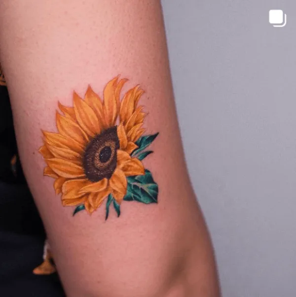 valeriatattooing, guest artist at True Canvas Vienna – Realism – Color, Realism – Black & Grey